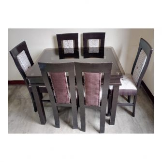 Comedor de 6 sillas – «Buen estado»